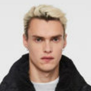 Meet your Posher, Jonathan